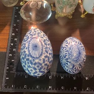 Blue and white porcelain jewelry containers Egg shaped